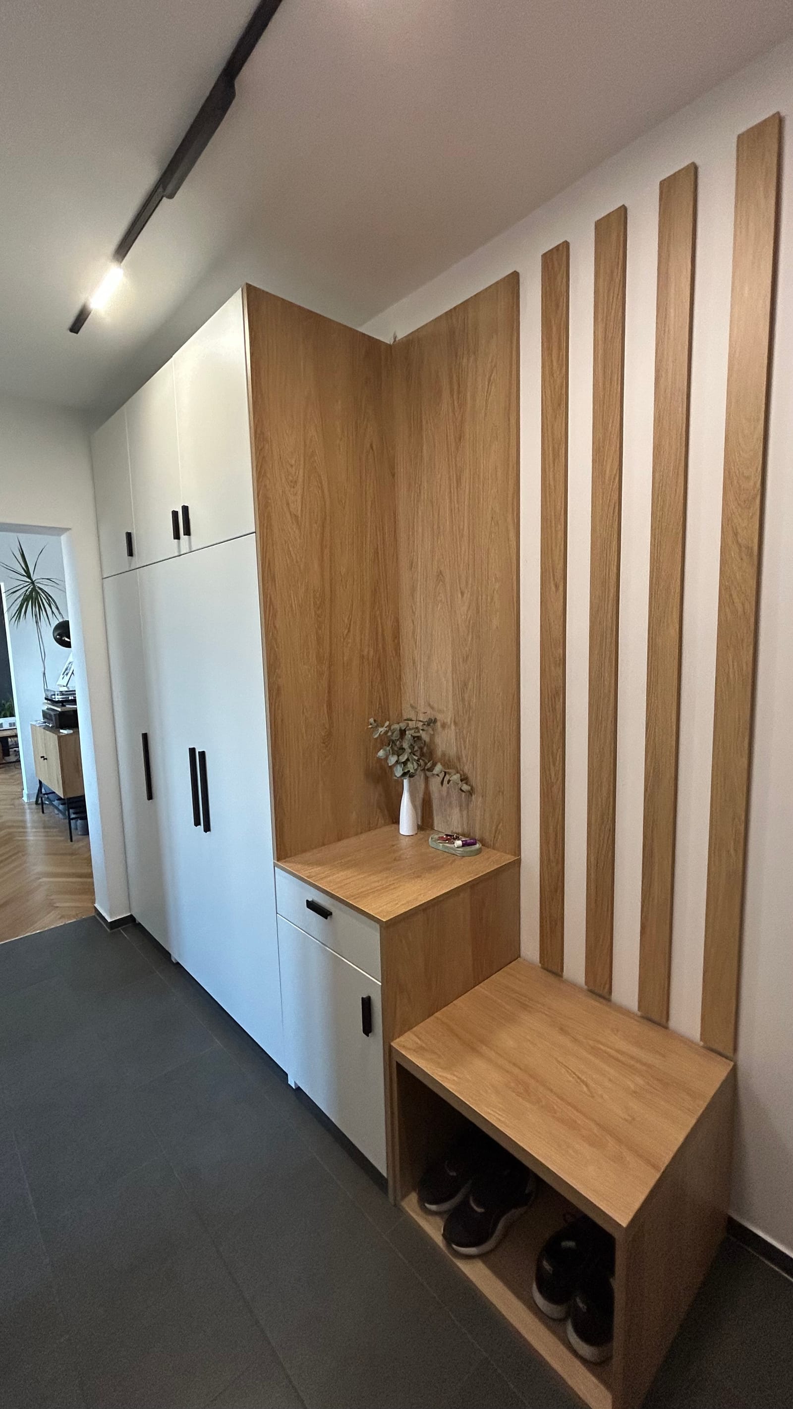 Hol Apartament AG